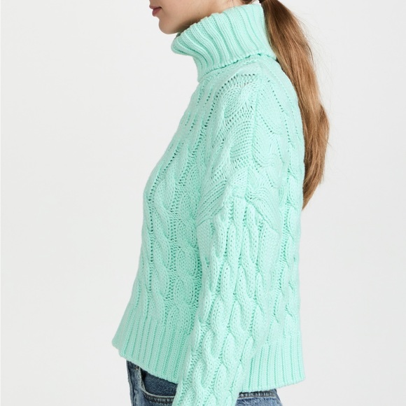 Sokie Collective Cropped Sweater - Picture 5 of 9
